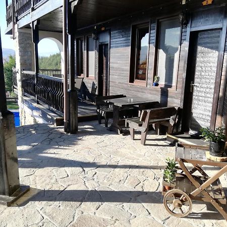 Trifon Zarezan Family Hotel Glavatarci Kültér fotó