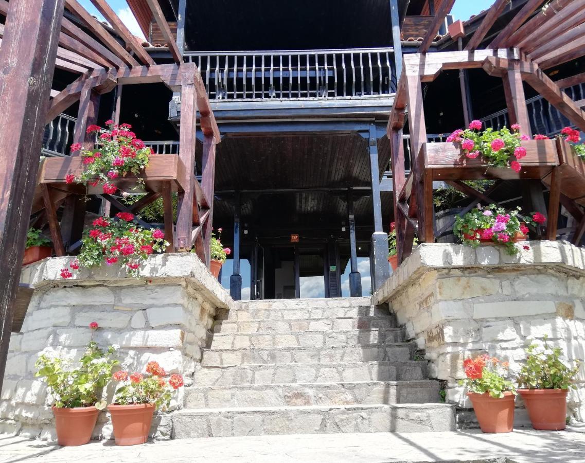 Trifon Zarezan Family Hotel Glavatarci Kültér fotó