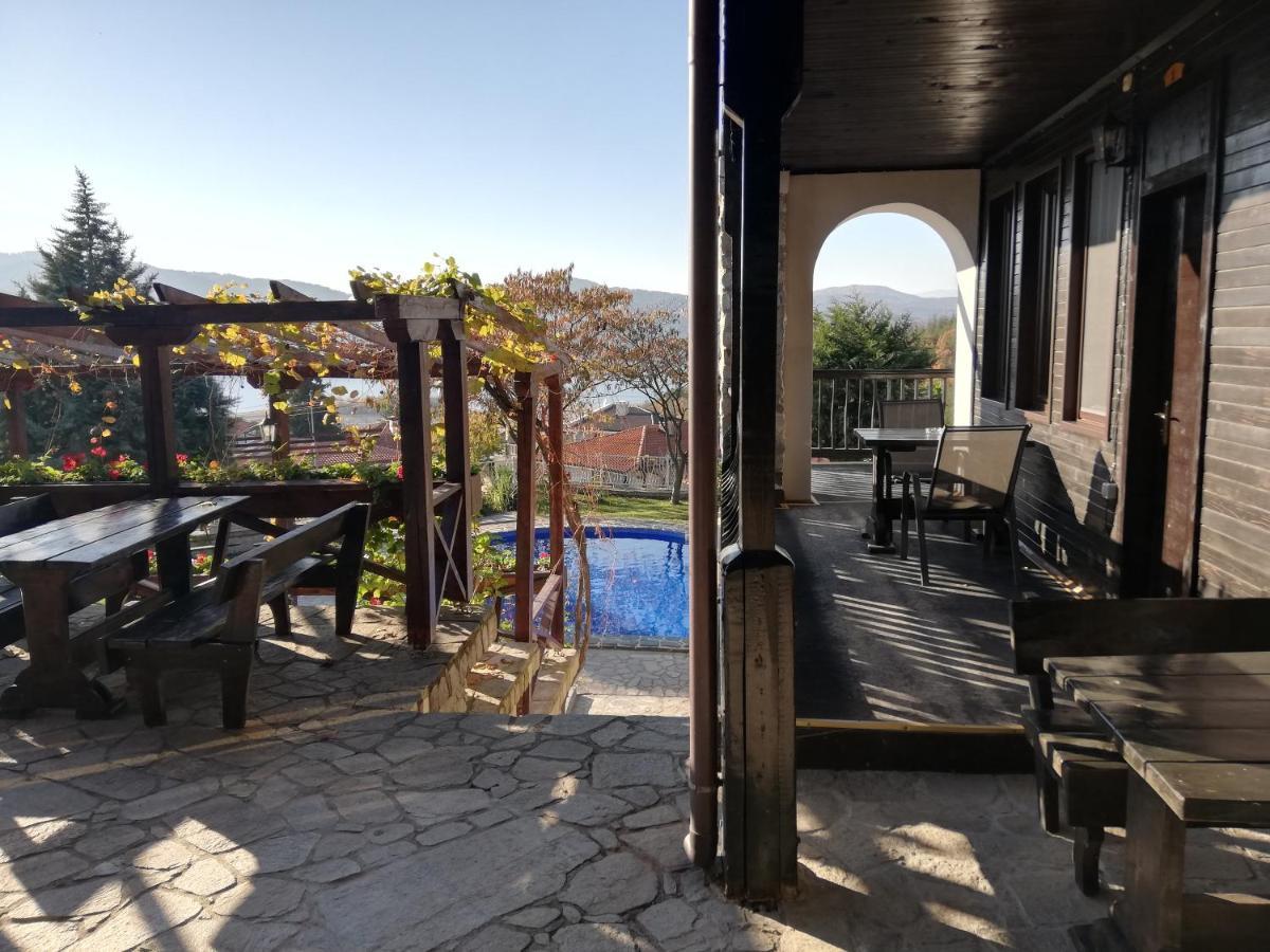 Trifon Zarezan Family Hotel Glavatarci Kültér fotó