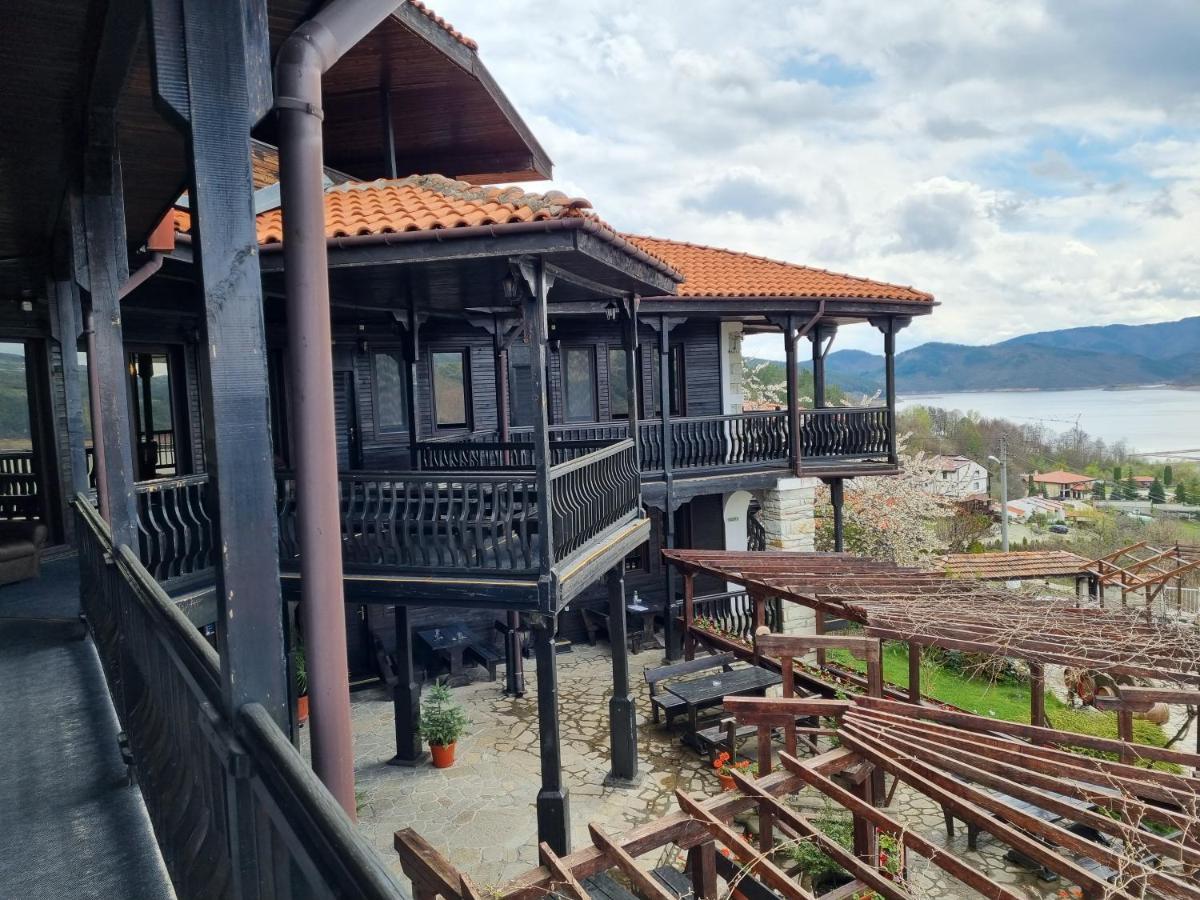 Trifon Zarezan Family Hotel Glavatarci Kültér fotó
