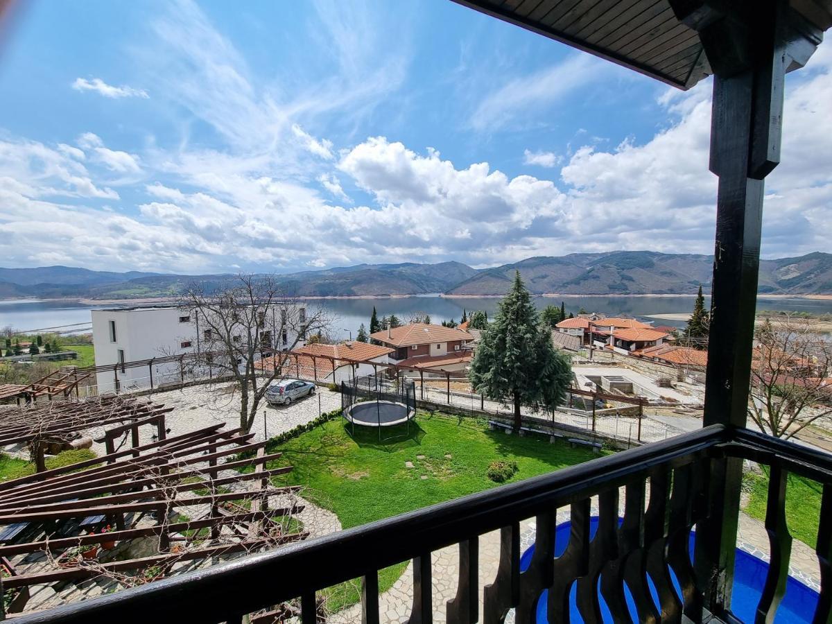 Trifon Zarezan Family Hotel Glavatarci Kültér fotó
