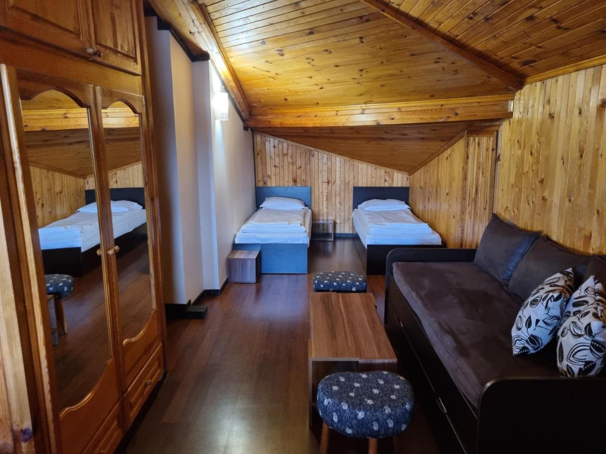Trifon Zarezan Family Hotel Glavatarci Kültér fotó