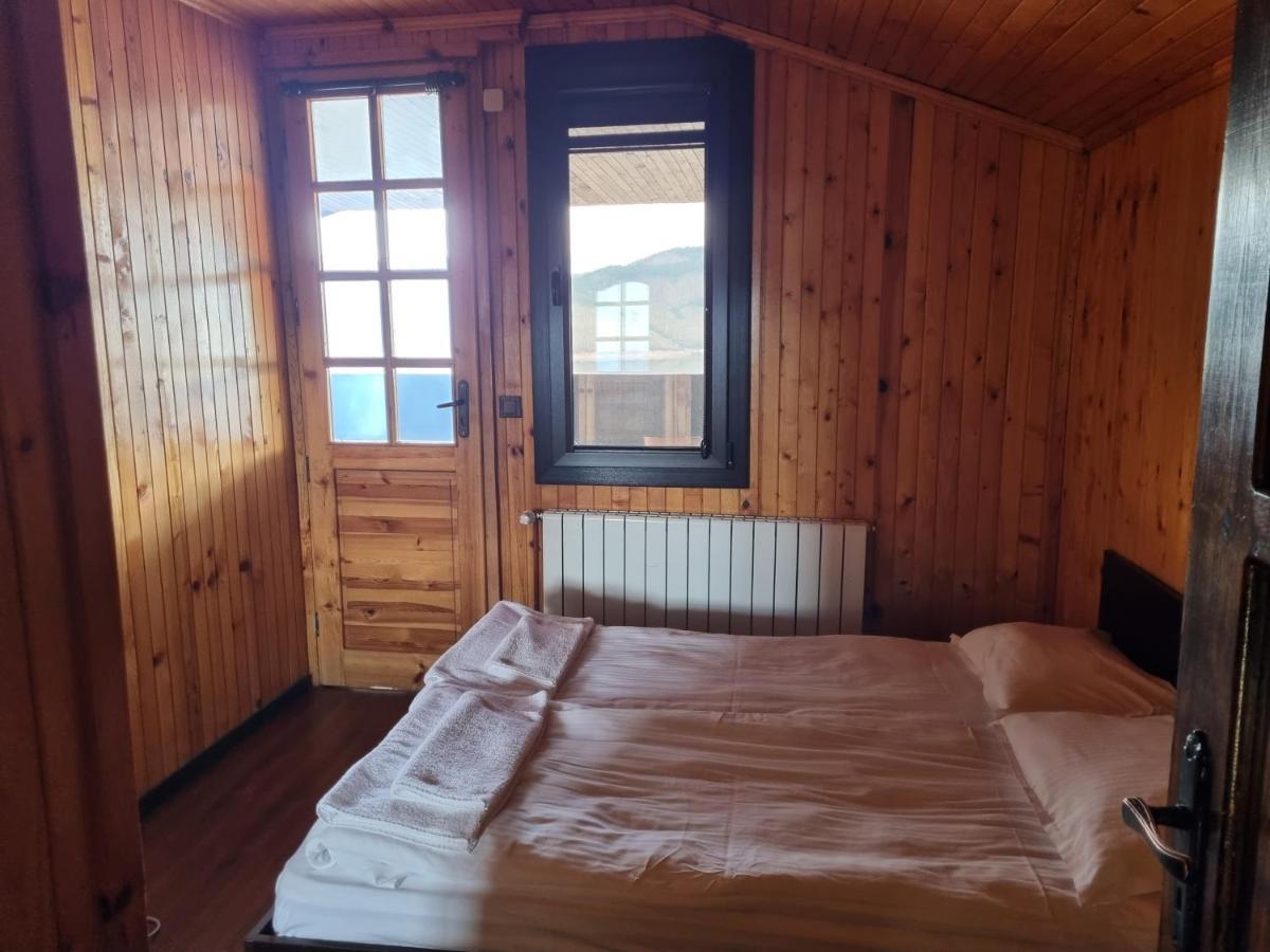 Trifon Zarezan Family Hotel Glavatarci Kültér fotó