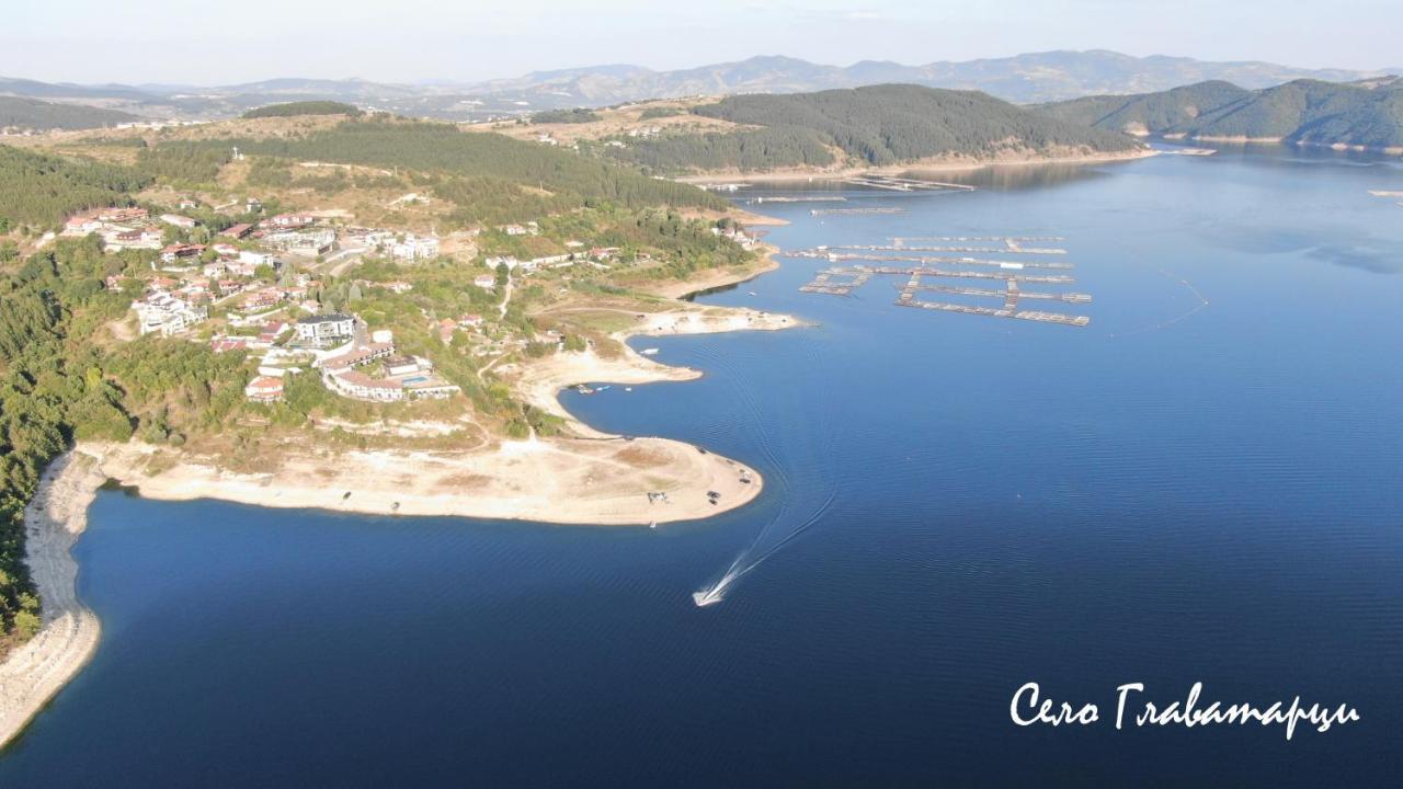 Trifon Zarezan Family Hotel Glavatarci Kültér fotó