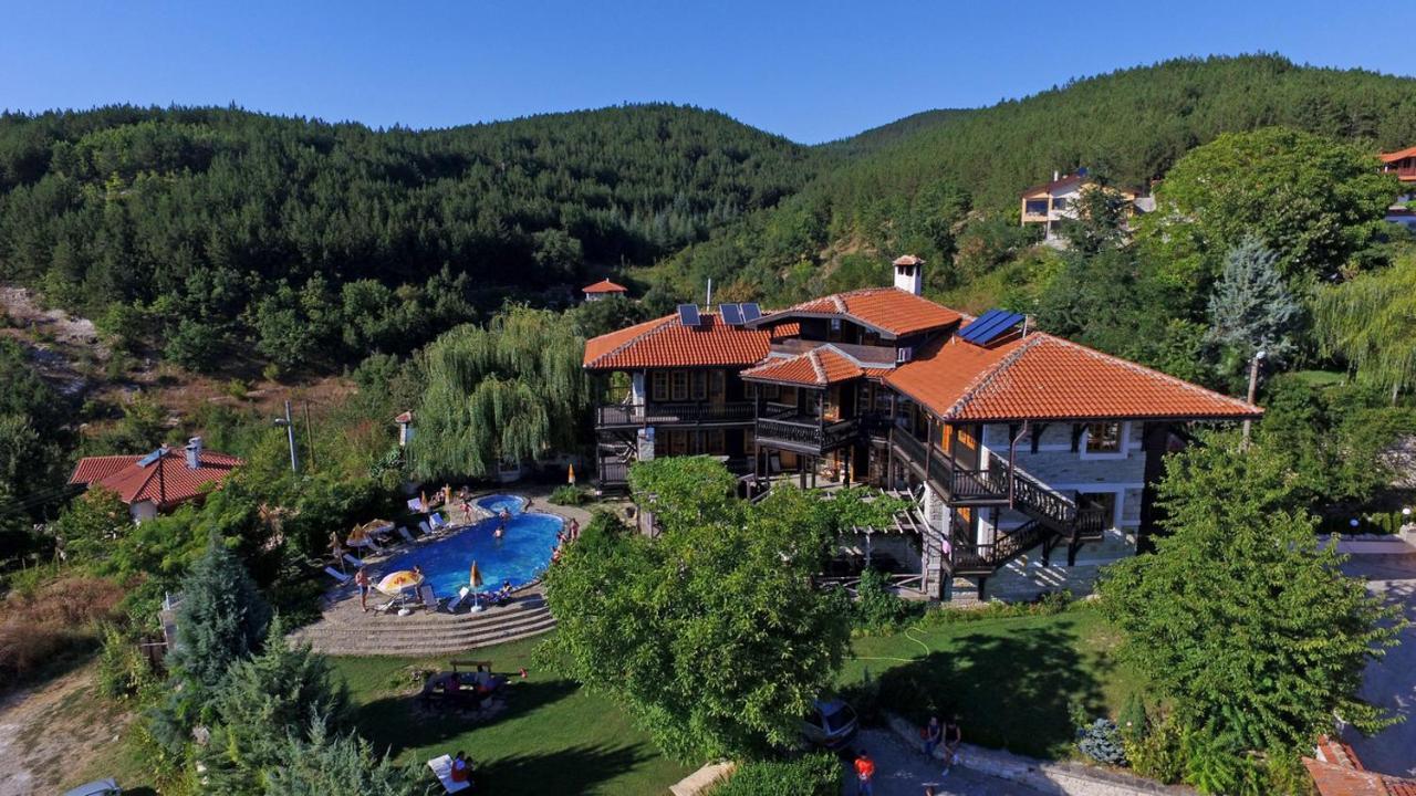 Trifon Zarezan Family Hotel Glavatarci Kültér fotó