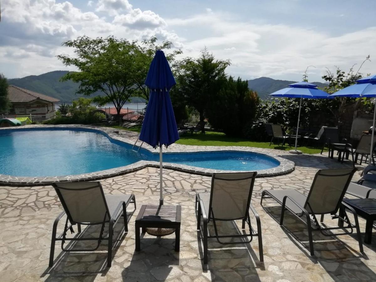 Trifon Zarezan Family Hotel Glavatarci Kültér fotó